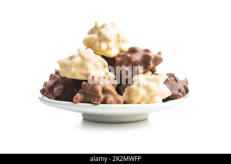 Schokoladentrüffel. Sweer pralines isoliert auf weißem Hintergrund. Stockfoto