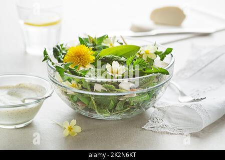 Frühjahr Salat Stockfoto