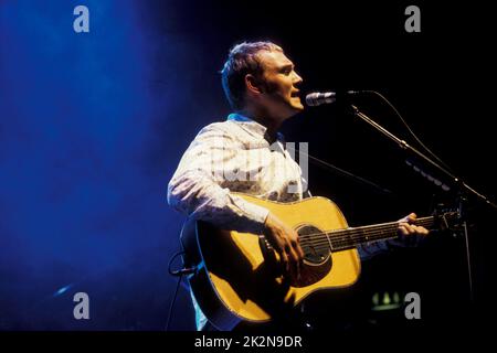 DAVID GRAY 2. August 2000; Bildquelle: Mel Longhurst / Performing Arts Images www.performingartsimages.com Stockfoto