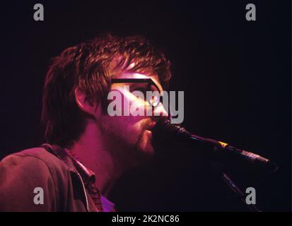 AELS ; Mark Oliver Everett, E (Gesang) ; Live at Shepherd's Bush Empire , London, UK ; Mai 1997 ; Credit : Mel Longhurst / Performing Arts Images ; www.performingartsimages.com Stockfoto