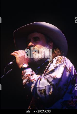 BELLAMY BROTHERS; Homer Bellamy (Gitarre, Gesang); live in London, UK; Mai 1997 ; Credit : Mel Longhurst / Performing Arts Images ; www.performingartsimages.com Stockfoto