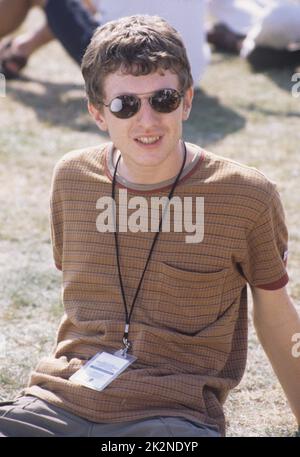 JOHN POWERS ; B. 1967, englischer Singer-Songwriter und Frontmann der Rockband, Besetzung und ehemaliger Bassist für The La's ; Backstage beim V Festival, Hylands Park, Chelmsford, UK; August 1996 ; Credit : Mel Longhurst / Performing Arts Images ; www.performingartsimages.com Stockfoto