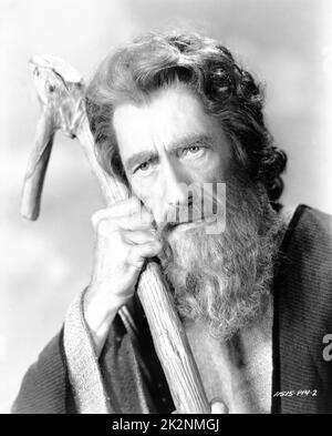 JOHN CARRADINE Porträt als Aaron in DEN ZEHN GEBOTEN 1956 Regisseur CECIL B. DeMille Motion Pictures Associates / Paramount Pictures Stockfoto