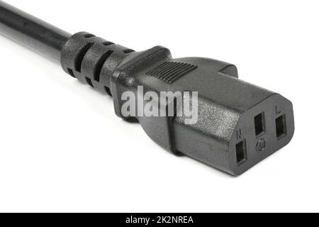 Schwarzer C13-Buchsenstecker aus Gummi, isoliert auf weiß. Hochauflösendes Foto. Volle Schärfentiefe. Stockfoto