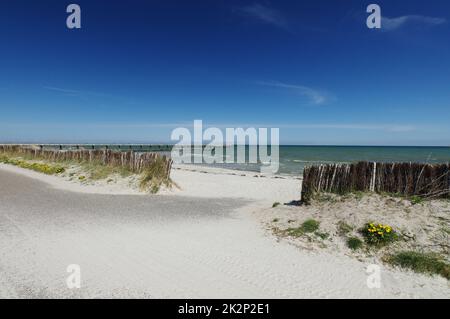 Am Strand, ostsee, Meeresbrücke, SchÃ¶nberger Strand, SchÃ¶nberg, Schleswig-Holstein, Norddeutschland Stockfoto