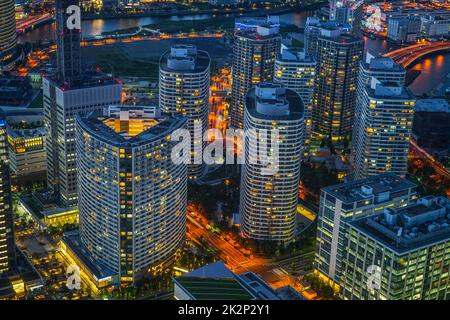 Minato Mirai von Nacht Blick (vom Yokohama Landmark Tower) Stockfoto