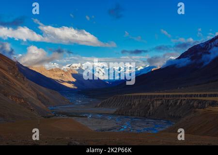 Sonnenuntergang im Himalaya. Spiti Valley Stockfoto