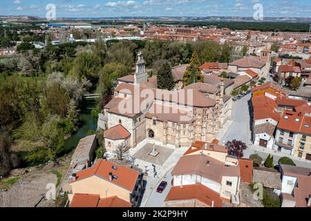 Kirchenkloster San Pablo in der Stadt Penafiel, Spanien Stockfoto