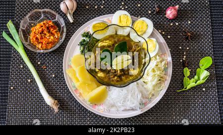 Soto Ayam Indonesische traditionelle Küche Stockfoto