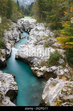 Velika Korita oder große Schlucht des Flusses Soca, Bovec, Slowenien. Große Soca-Schlucht im triglav-Nationalpark Stockfoto