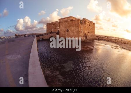 Berühmte touristische mittelalterliche Burg. Paphos, Zypern. Stockfoto