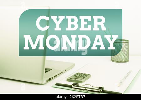 Schreiben Anzeige Text Cyber Monday. Geschäftskonzept Marketing-Begriff für Montag nach Danksagefeiertag in den USA Stockfoto