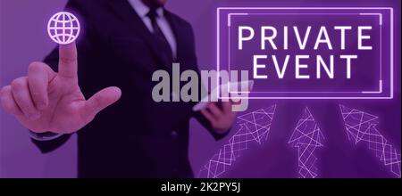 Textschild mit Anzeige des privaten Ereignisses. Wort zu exklusiven Reservierungen RSVP Invitational Seated geschrieben Stockfoto