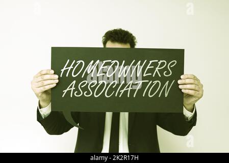 Inspiration zeigt Zeichen Homeowners Association. Business Idea Organisation mit Gebühr für die Pflege der Gated Community Stockfoto