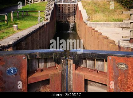 In der Nähe der Tore von Lock 3 in der Ribble Link-Konstruktion Stockfoto