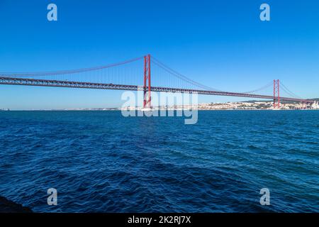 Ponte 25 de Abril Stockfoto