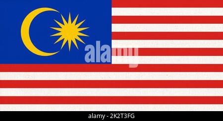 Flagge Malaysias. Stoffstruktur. Nationales Symbol. Stockfoto