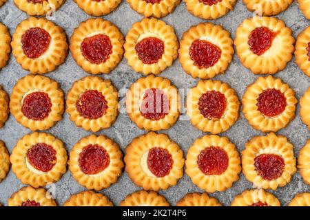 Hintergrund von Cookies mit einem Jam Center Stockfoto