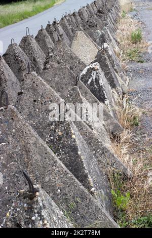 Tankabsperrung aus Stahlbeton Stockfoto