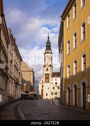 Blick auf den Turm des Rathauses in Görlitz Stockfoto