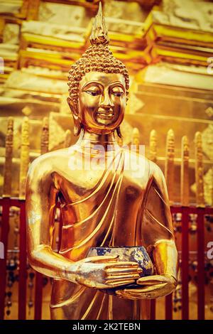 Goldene Buddha-Statue im Wat Phra, die Doi Suthep Stockfoto