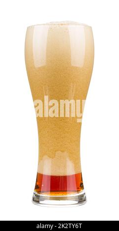 Rotes Bier mit Schaumstoff in einem Glas Stockfoto