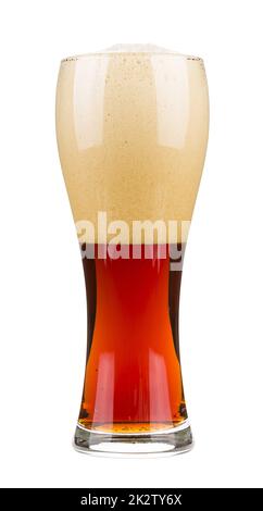 Rotes Bier mit Schaumstoff in einem Glas Stockfoto