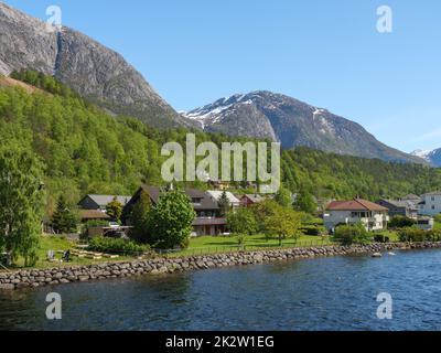 Frühlingszeit in Eidfjord in norwegen Stockfoto