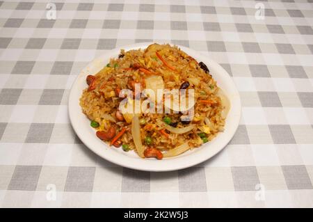 Ananas gebratener Reis Stockfoto