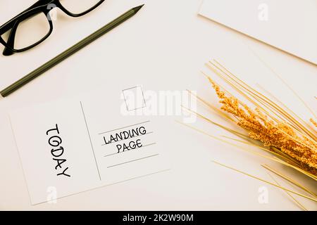 Schreiben mit Textanzeige für Landingpage. Business Approach Website, auf die durch Klicken auf einen Link auf einer anderen Webseite zugegriffen wird Flash School Office Supplies, Teaching Learning Collections, Writing Tools Stockfoto