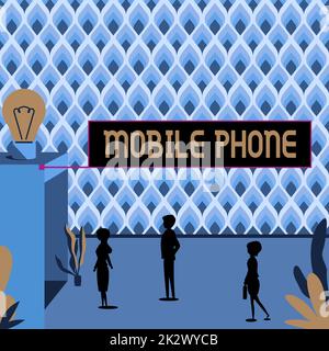 Konzeptionelle Beschriftung Mobiltelefon. Konzeptfoto Ein Handheld-Gerät, das zum Senden von Anrufen und Nachrichten verwendet wird E Kollegen, die auf den Berg klettern, um erfolgreich zu sein Teamwork präsentieren Stockfoto