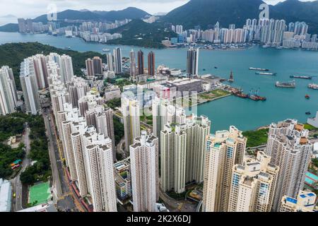 Yau Tong, Hongkong 18. September 2020: Draufsicht auf die Stadt Hongkong Stockfoto