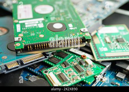Reparatur und Aufrüstung der Hauptplatine von Notebook, Elektronik, Computer-Hardware und Technologie-Konzept. Stockfoto