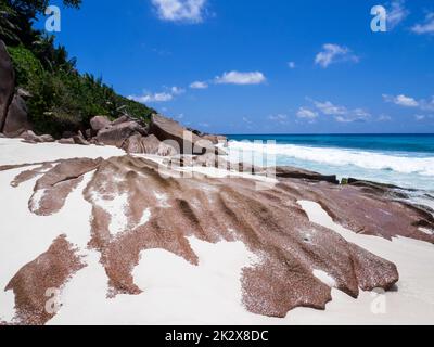 Seychellen, La Digue - Strand von Grande Anse Stockfoto