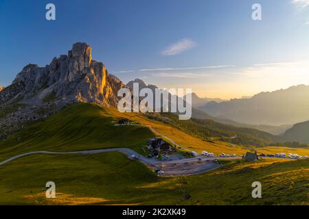 Landschaft am Giau-Pass in den Dolomiten, Italien Stockfoto