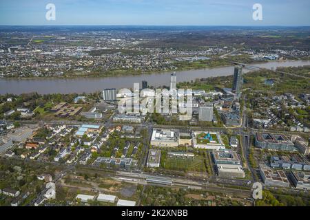 Luftaufnahme, Bundesviertel mit Postturm am Rhein, Deutsche Welle, Campus der Vereinten Nationen mit langer Eugen und dem ehemaligen Deutschen Bundestag, Stockfoto