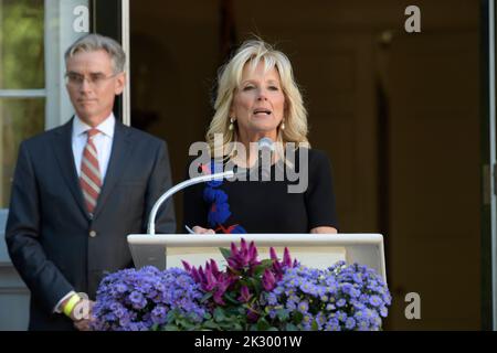 23. September 2022, Washington, District of Columbia, USA: US First Lady JILL BIDEN hält heute am 23. September 2022 im Decatur House/White House in Washington DC, USA, eine Rede und eine Ehrung an die ehemalige First Lady JACQUELINE KENNEDY. (Bild: © Lenin Nolly/ZUMA Press Wire) Bild: ZUMA Press, Inc./Alamy Live News Stockfoto