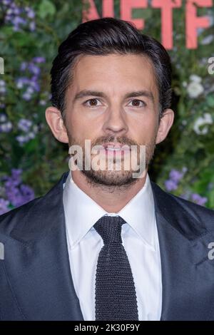 Jonathan Bailey nimmt an der Weltpremiere der 'Bridgerton'-Saison 2 in der Tate Modern Teil Wann: 22. März 2022 Credit: Phil Lewis/WENN Stockfoto