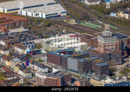 Luftaufnahme, Dortmunder U und Studentenwohnheim am Emil-Moog-Platz und Baustelle mit Hotelneubau Moxy und Residence Inn am Emil-SC Stockfoto