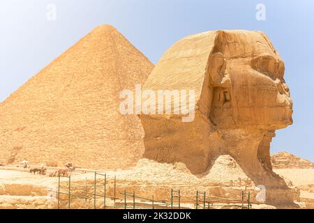 Cheops Pyramide und große Sphinx von Gizeh Stockfoto