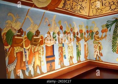 Nachbildungen der Bonampak-Wandmalereien im Monterrey Museum. Rekonstruktion Des Bonampak-Gemäldes. Stockfoto