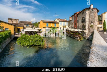 Das schöne Dorf Borghetto in der Nähe von Valeggio sul Mincio. Provinz Verona, Venetien, Italien Stockfoto