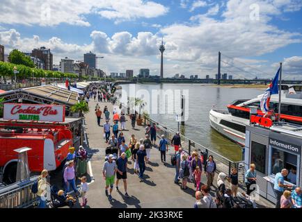 Rheinuferpromenade, Düsseldorf, Deutschland Stockfoto