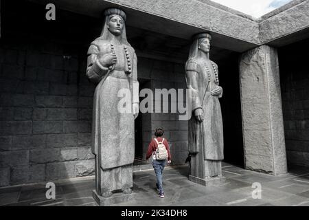 Das Mausoleum von Njegoš ist ein Mausoleum zwischen Petar II. Petrović Njegoš, das sich auf dem Gipfel des Berges Lovćen, 21 Kilometer von Cetinje entfernt, befindet. Es wurde gebaut Stockfoto