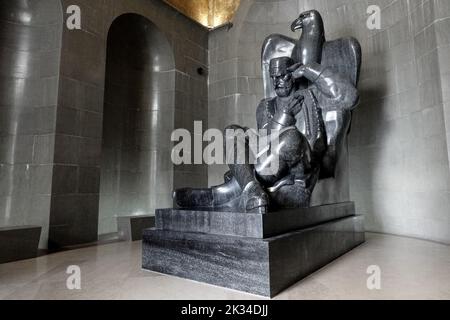 Das Mausoleum von Njegoš ist ein Mausoleum zwischen Petar II. Petrović Njegoš, das sich auf dem Gipfel des Berges Lovćen, 21 Kilometer von Cetinje entfernt, befindet. Es wurde gebaut Stockfoto