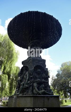 Stockholm, Schweden, September 2022: Molins-Brunnen im Park King's Garden. Stockfoto