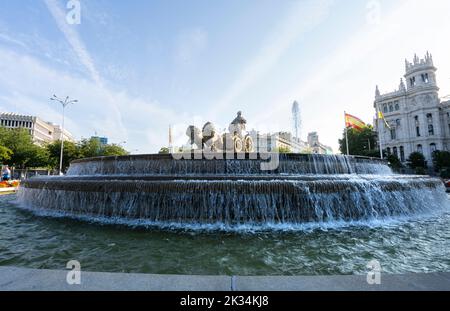 Madrid, Spanien, September 2022. Blick auf den Cibeles-Brunnen im Stadtzentrum Stockfoto
