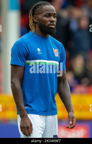 Walsall, Großbritannien. 24. September 2022. Dynel Simeu #26 von Tranmere Rovers während des Sky Bet League 2 Spiels Walsall vs Tranmere Rovers im Banks's Stadium, Walsall, Großbritannien, 24.. September 2022 (Foto von Phil Bryan/News Images) in Walsall, Großbritannien am 9/24/2022. (Foto von Phil Bryan/News Images/Sipa USA) Quelle: SIPA USA/Alamy Live News Stockfoto