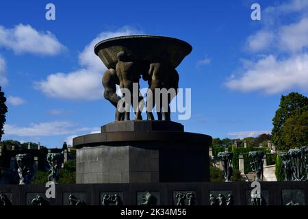 Oslo, Norwegen, September 2022: Frogner Park, ein Park voller Skulpturen des norwegischen Bildhauers Gustav Vigeland. Stockfoto