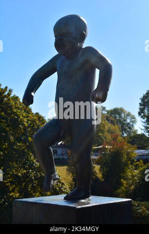 Oslo, Norwegen, September 2022: Frogner Park, ein Park voller Skulpturen des norwegischen Bildhauers Gustav Vigeland. Stockfoto